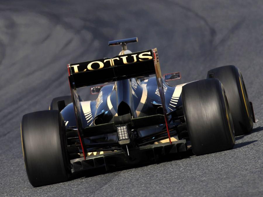  Lotus E20 2012 года  (фото 9 из 12)
